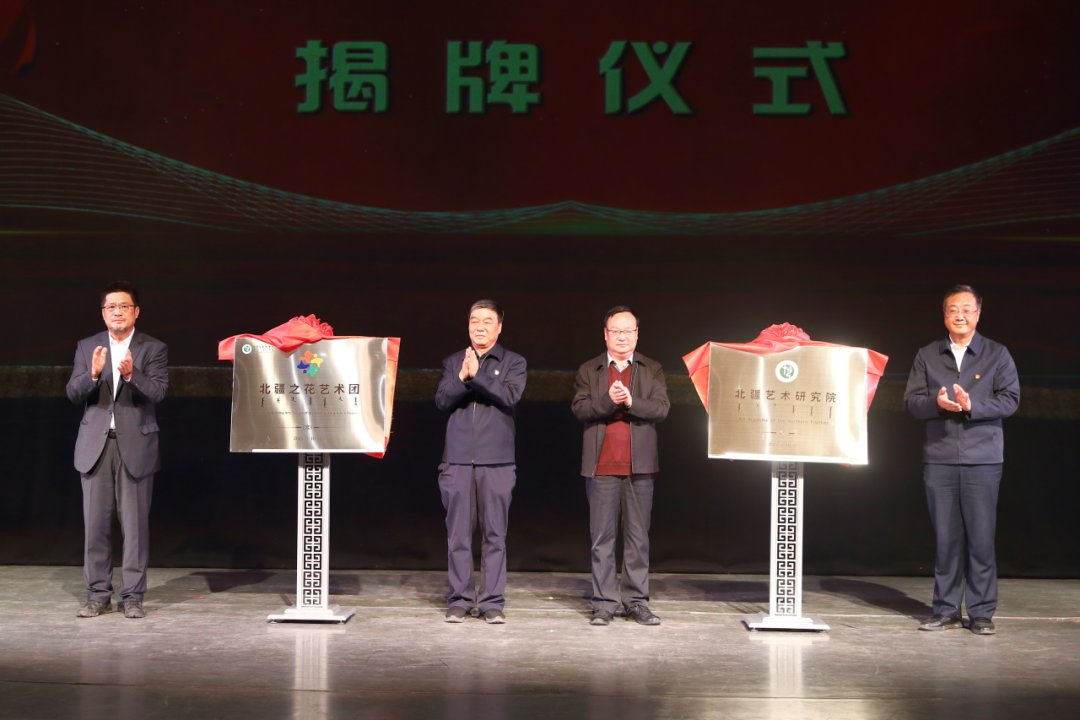 公开信息按发布时间滚动